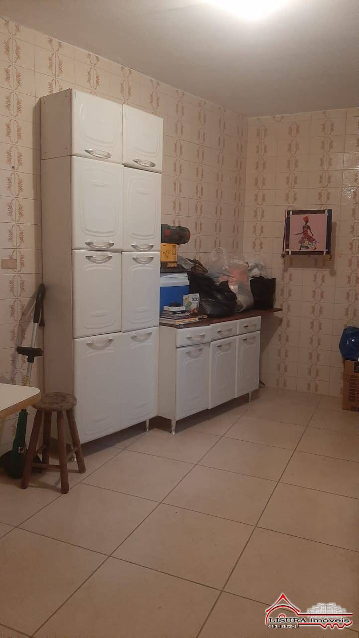 Casa à venda com 2 quartos, 240m² - Foto 30