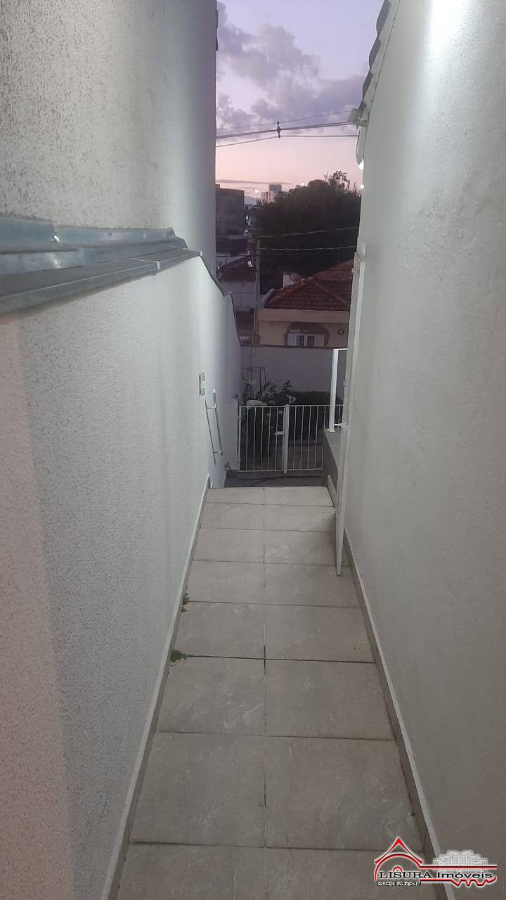 Casa à venda com 2 quartos, 240m² - Foto 43