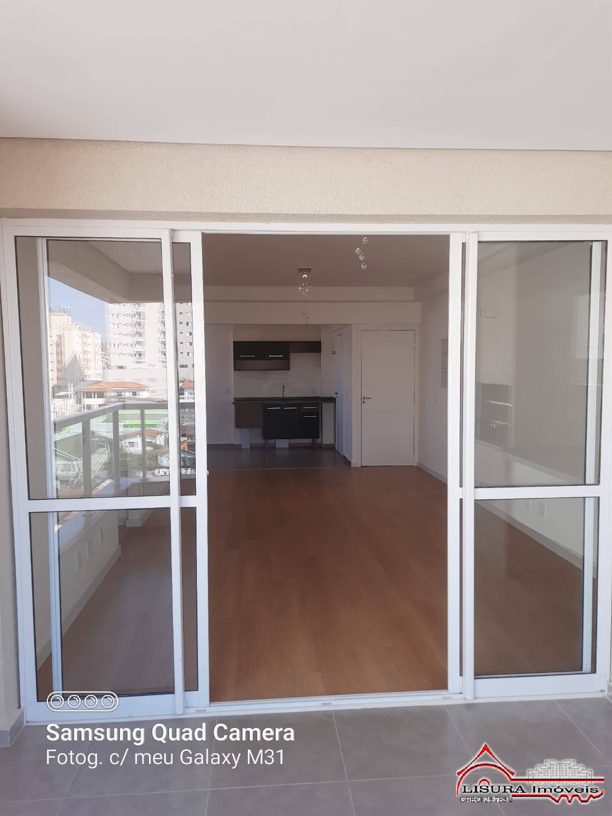 Apartamento para alugar com 3 quartos, 101m² - Foto 4