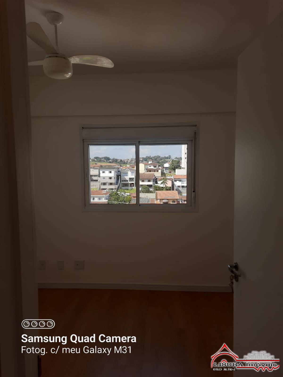 Apartamento para alugar com 3 quartos, 101m² - Foto 13