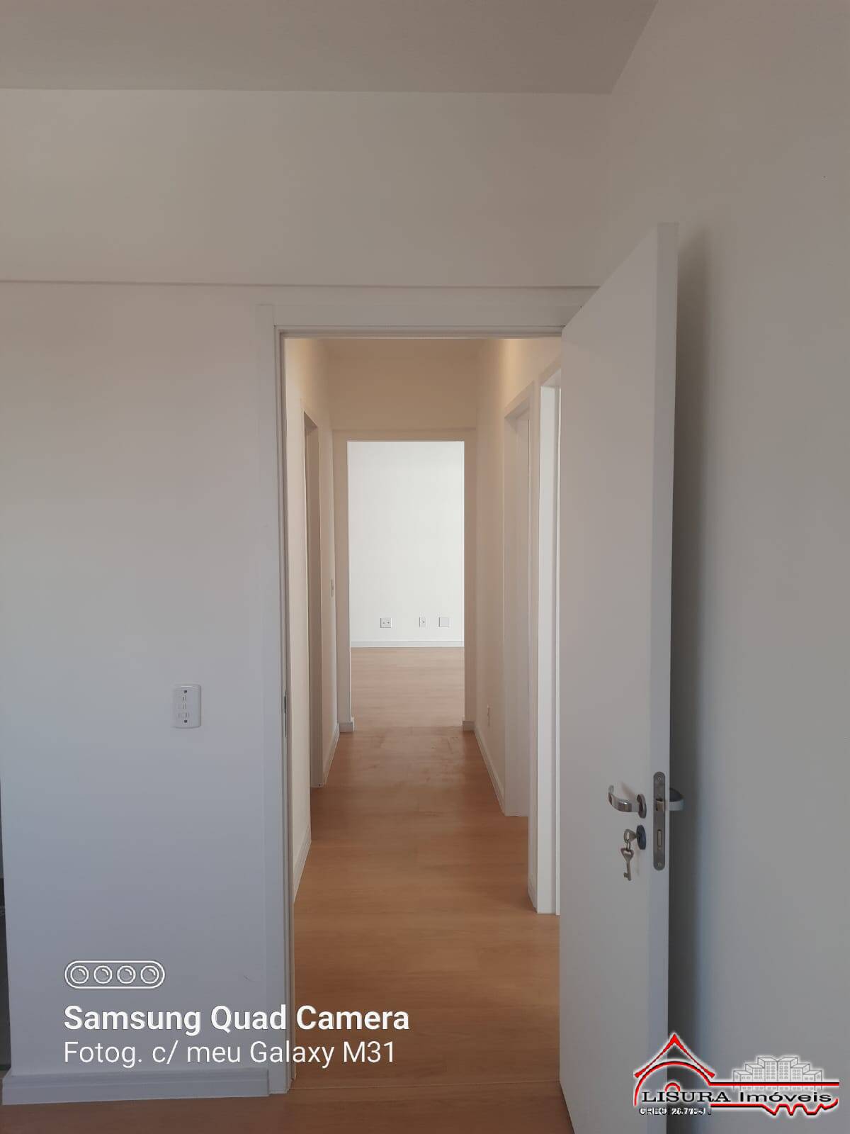 Apartamento para alugar com 3 quartos, 101m² - Foto 14