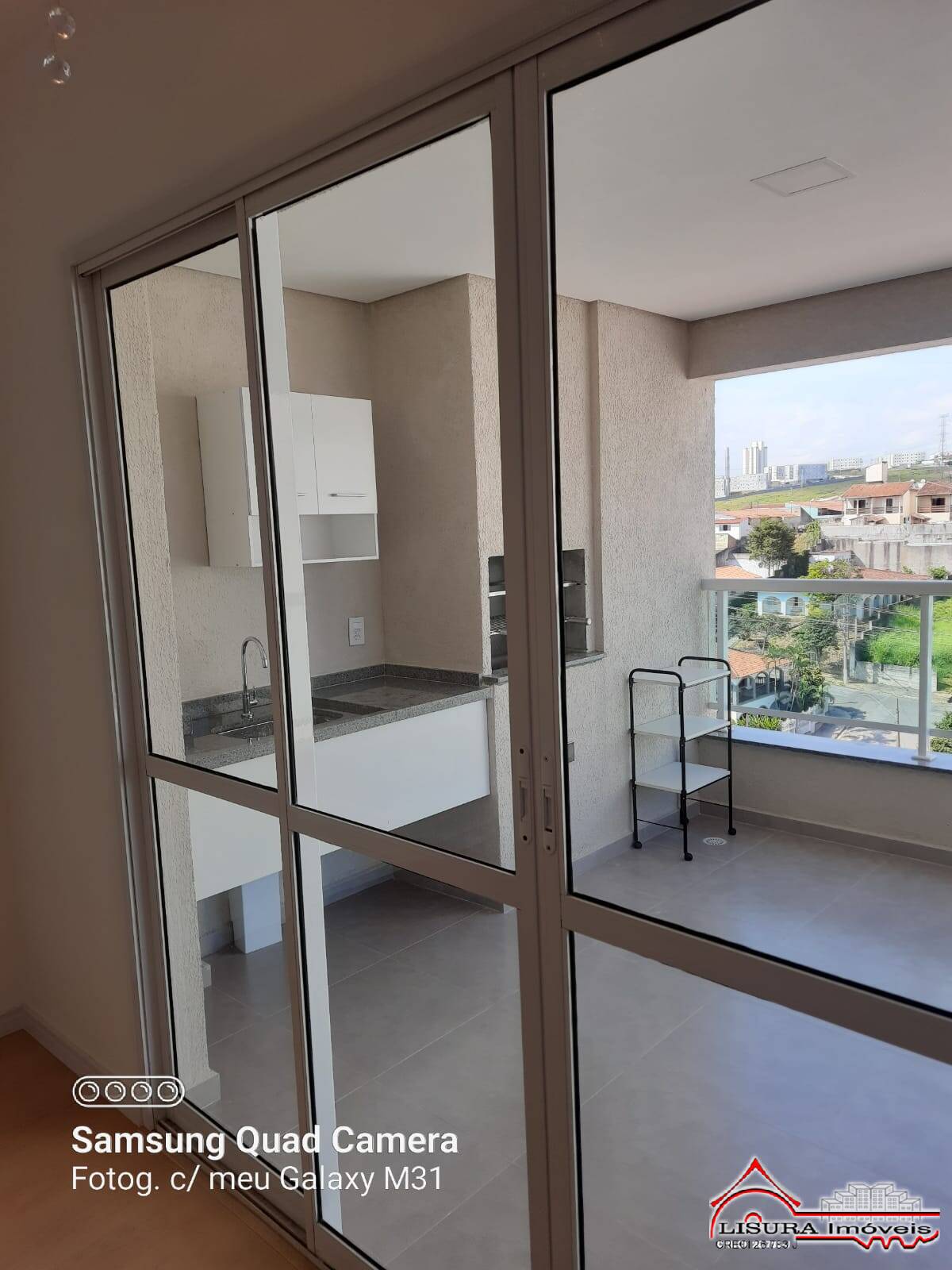 Apartamento para alugar com 3 quartos, 101m² - Foto 5