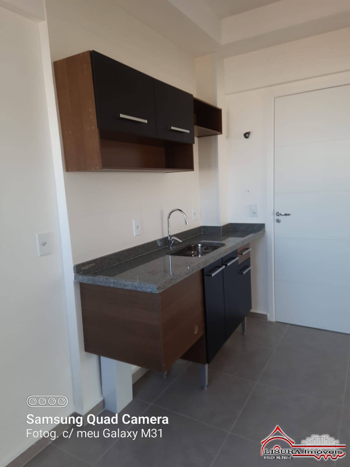 Apartamento para alugar com 3 quartos, 101m² - Foto 9