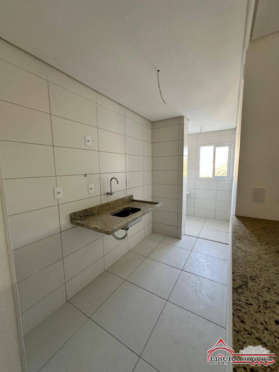 Apartamento à venda com 2 quartos, 68m² - Foto 5