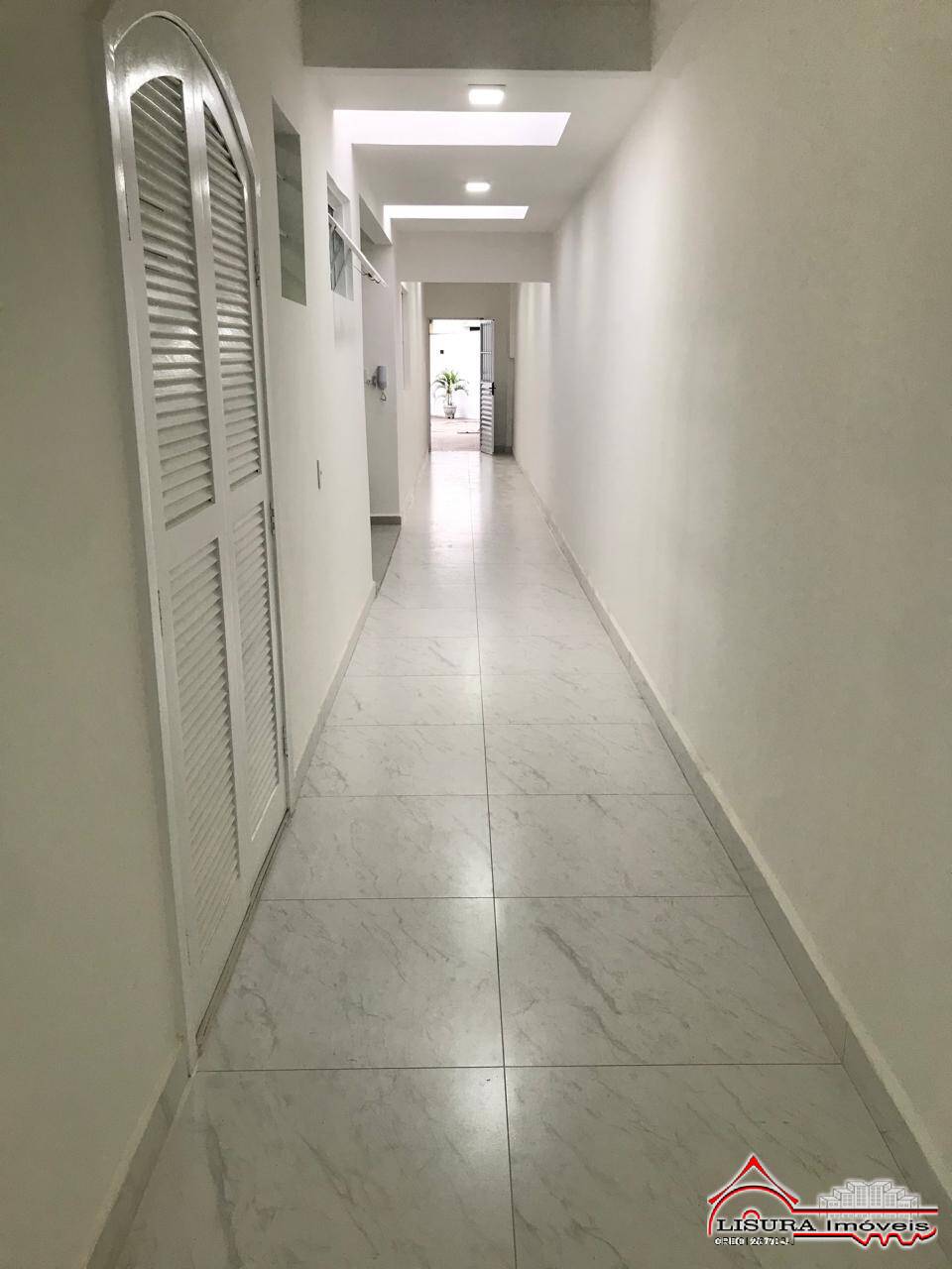 Casa de Condomínio para alugar com 4 quartos, 169m² - Foto 43