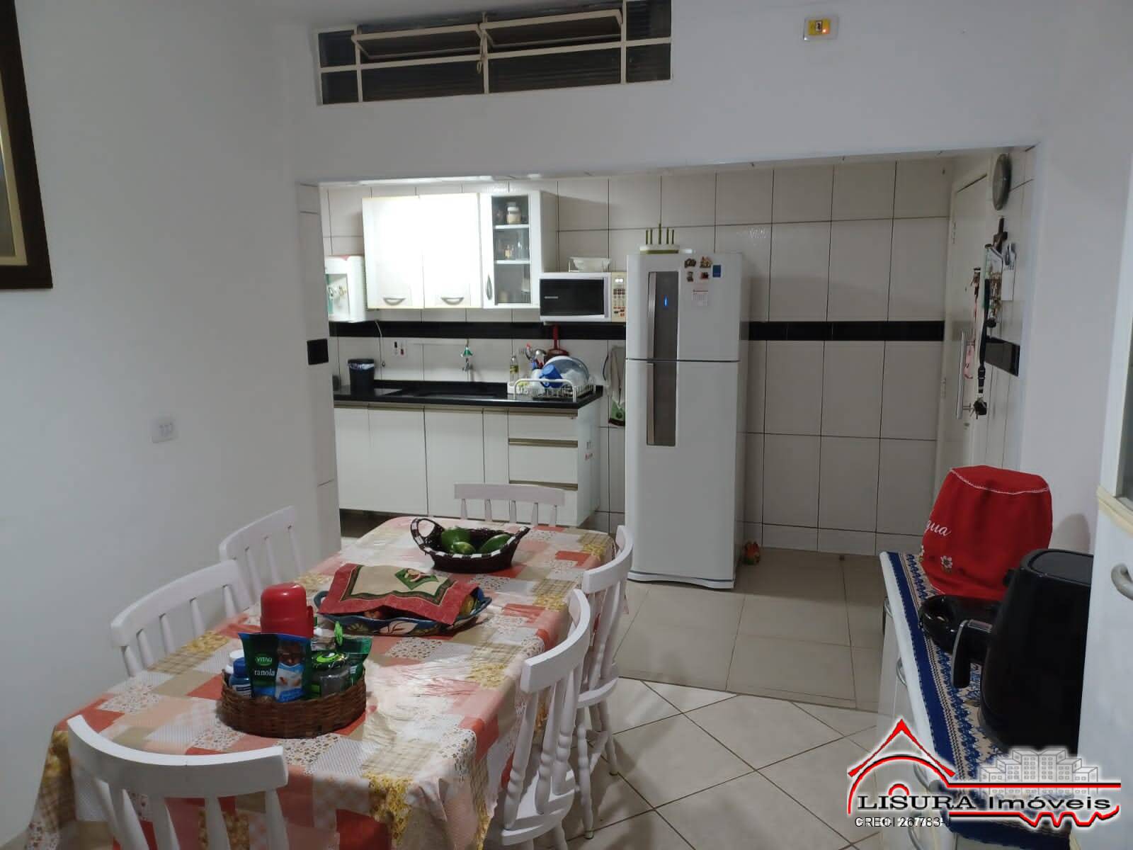 Casa à venda com 2 quartos, 155m² - Foto 33