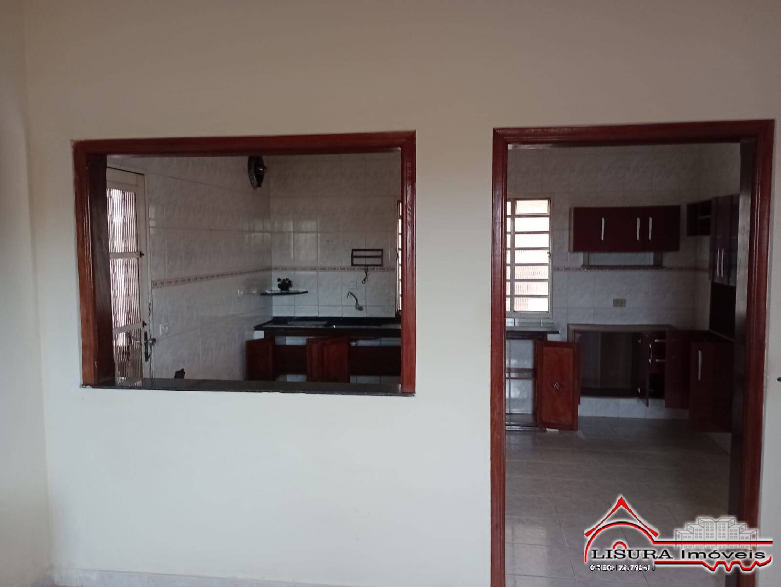 Casa à venda com 3 quartos, 236m² - Foto 6