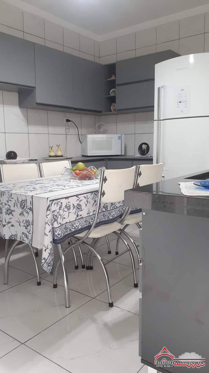 Casa à venda com 3 quartos, 127m² - Foto 8