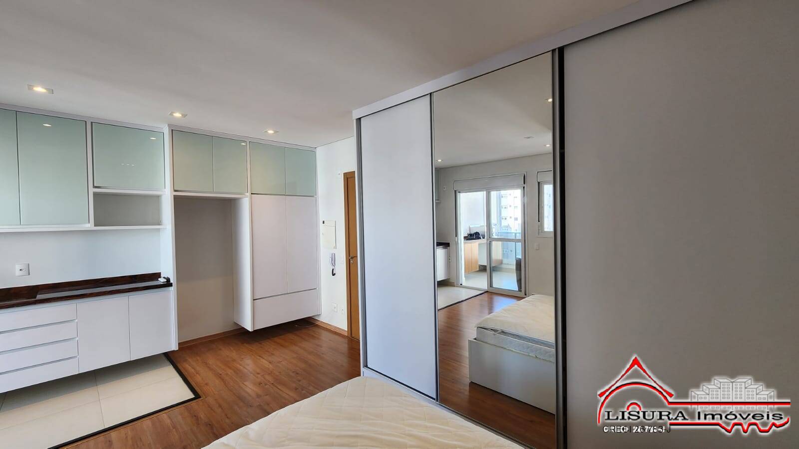 Apartamento para alugar com 1 quarto, 40m² - Foto 11