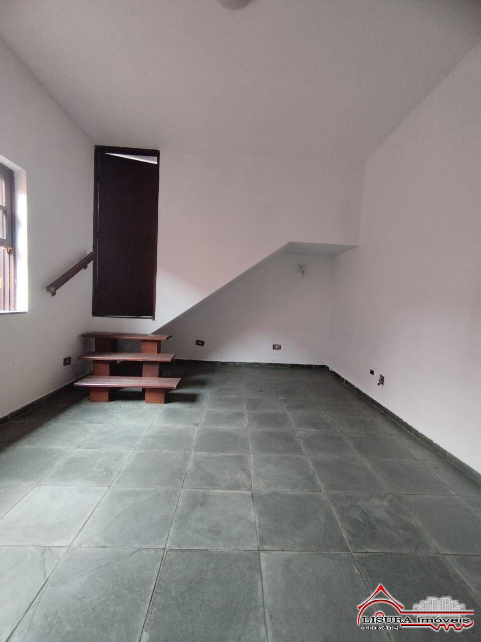 Casa à venda com 3 quartos, 250m² - Foto 12