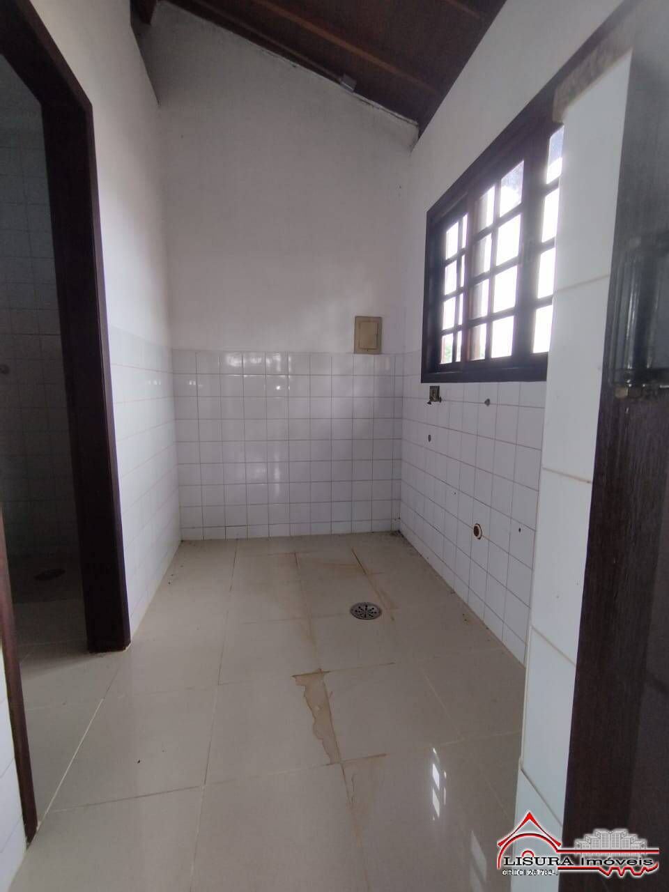 Casa à venda com 3 quartos, 250m² - Foto 18