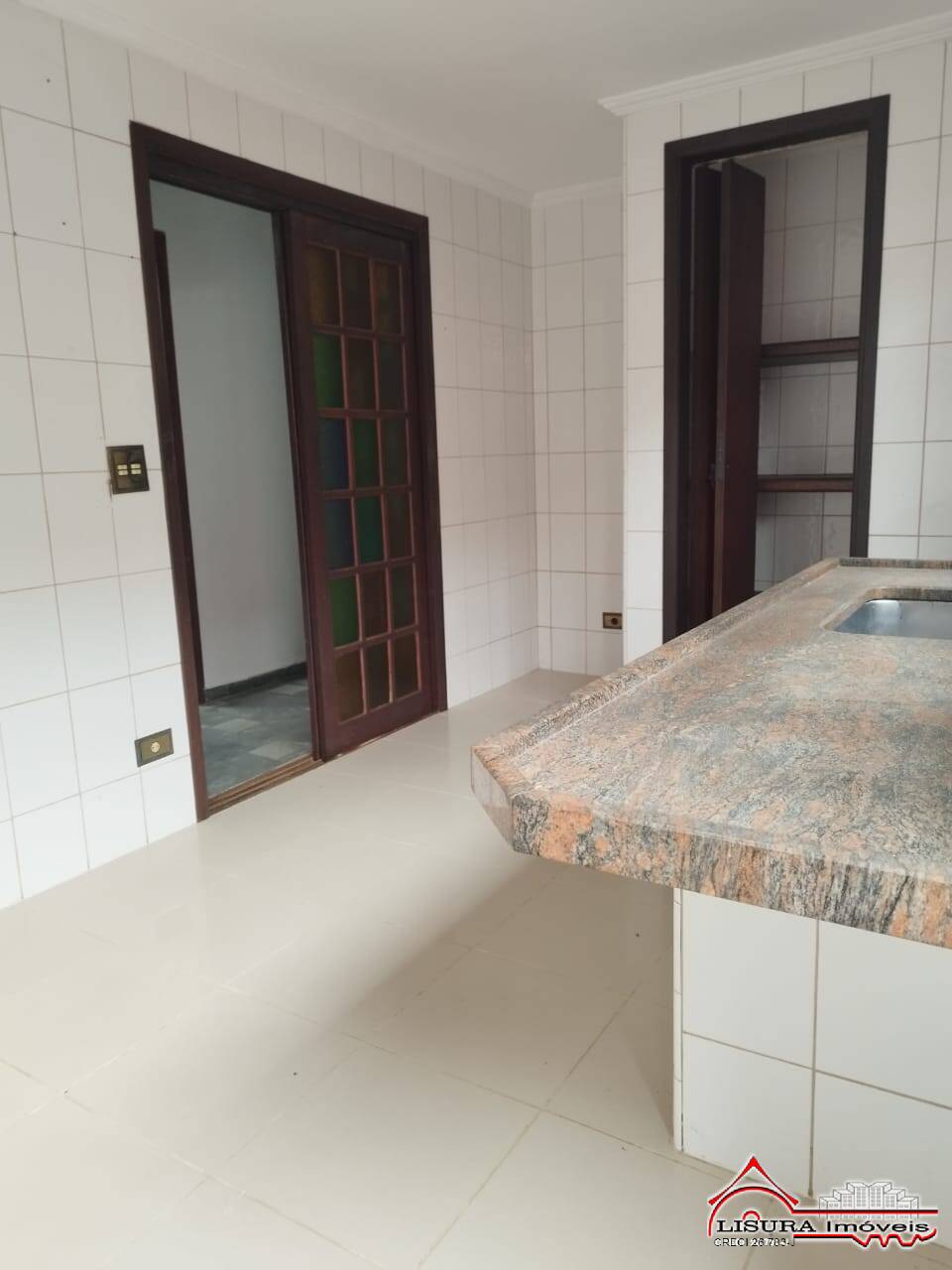 Casa à venda com 3 quartos, 250m² - Foto 33