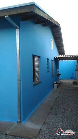 Casa à venda com 2 quartos, 60m² - Foto 8