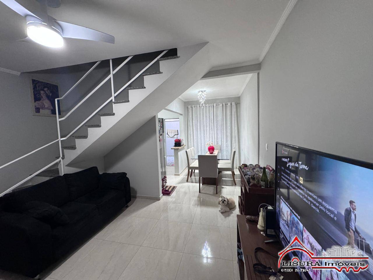 Casa de Condomínio à venda com 2 quartos, 87m² - Foto 2