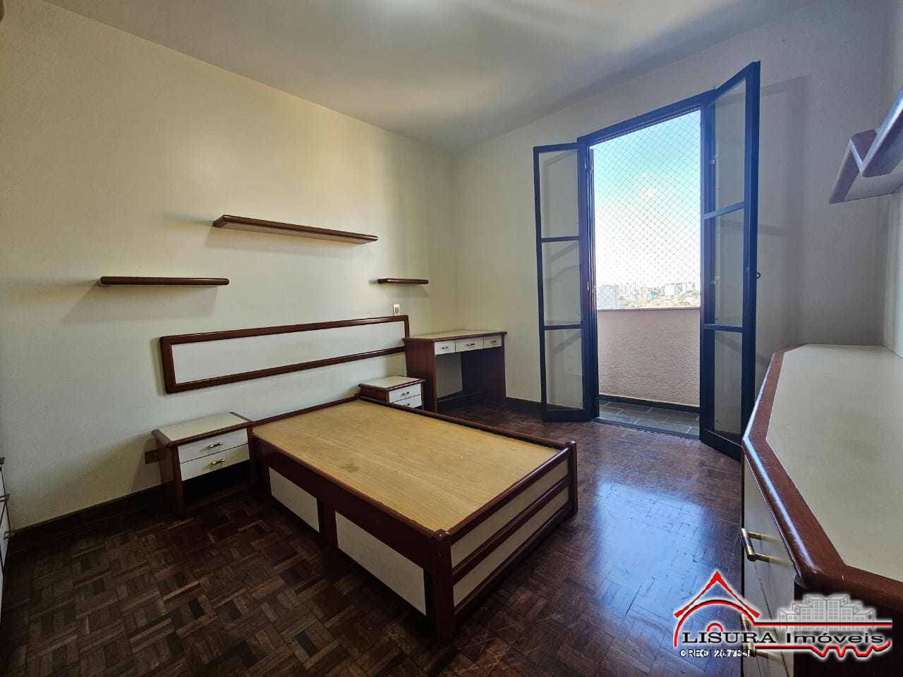 Apartamento para alugar com 4 quartos, 258m² - Foto 7