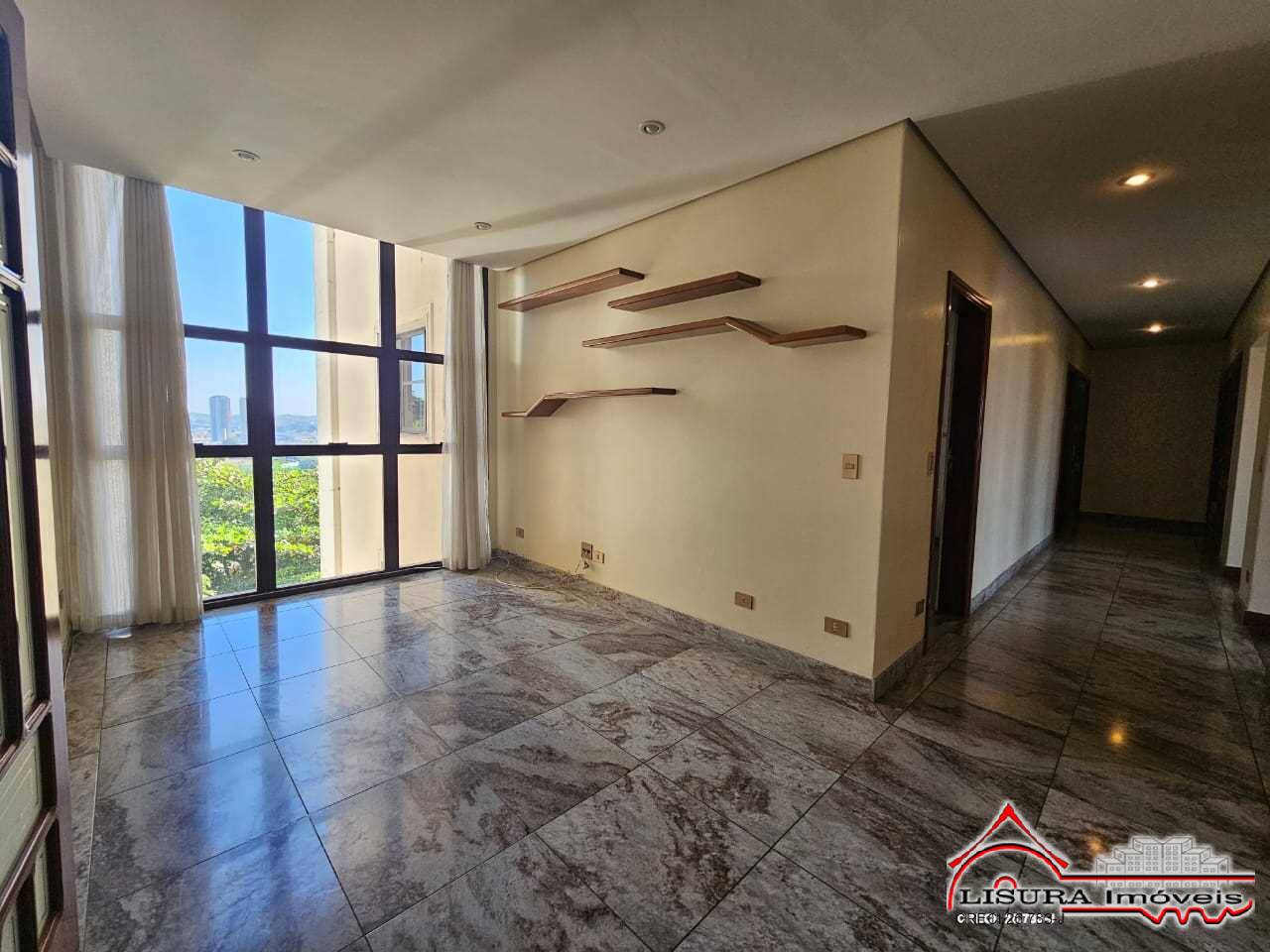 Apartamento para alugar com 4 quartos, 258m² - Foto 3