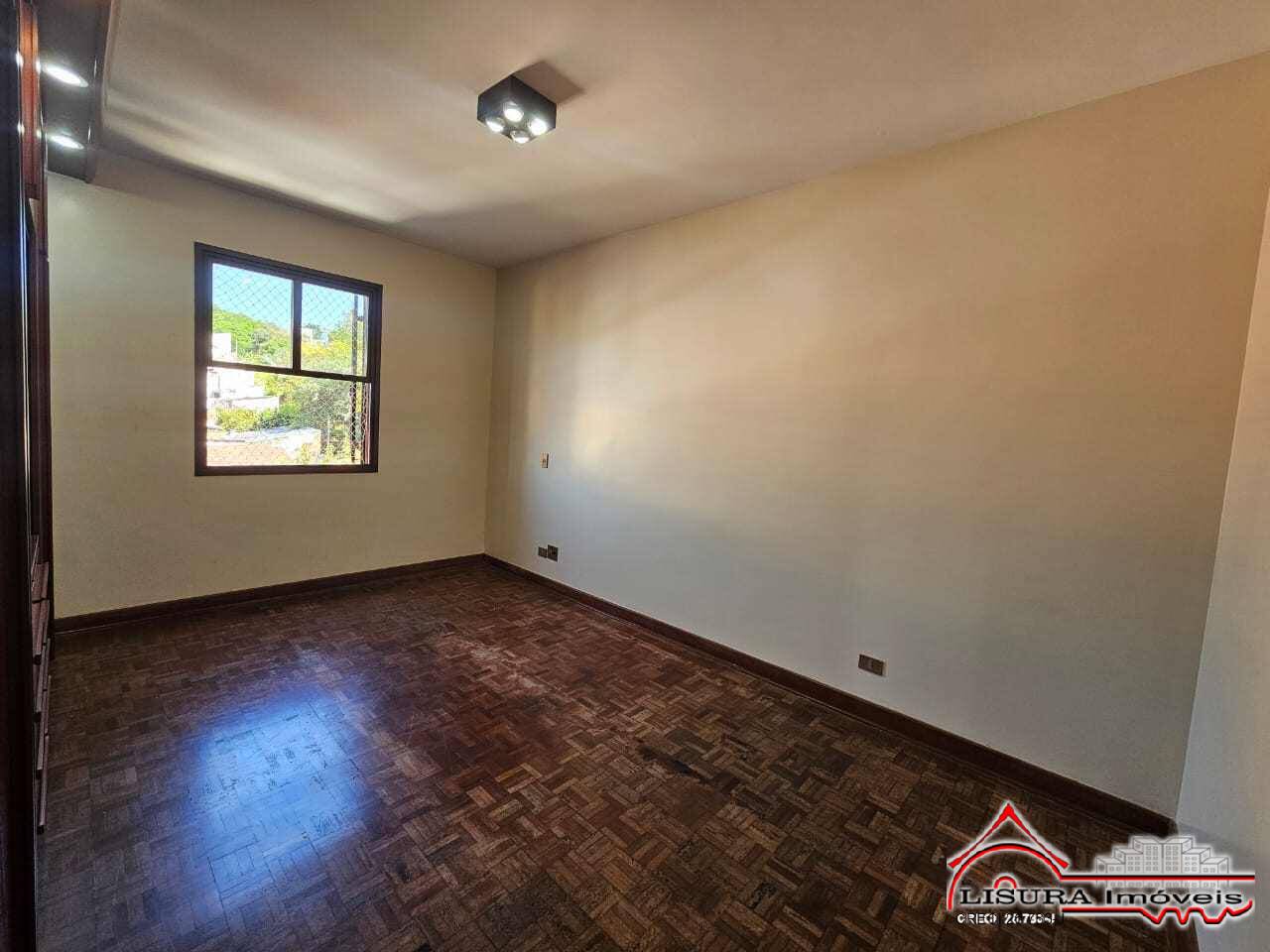 Apartamento para alugar com 4 quartos, 258m² - Foto 6