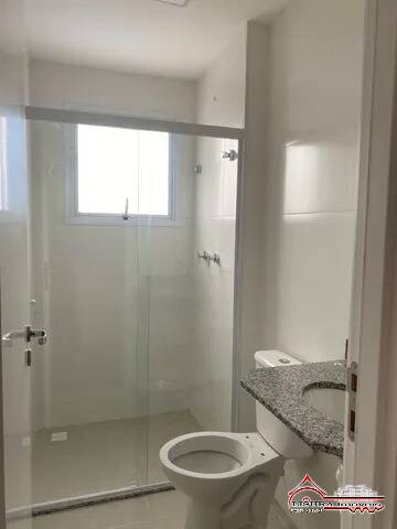 Apartamento para alugar com 2 quartos, 72m² - Foto 7