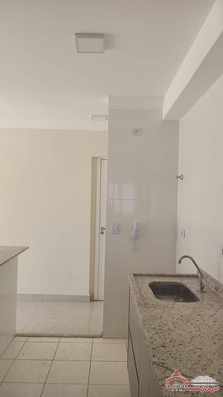 Apartamento para alugar com 3 quartos, 70m² - Foto 12