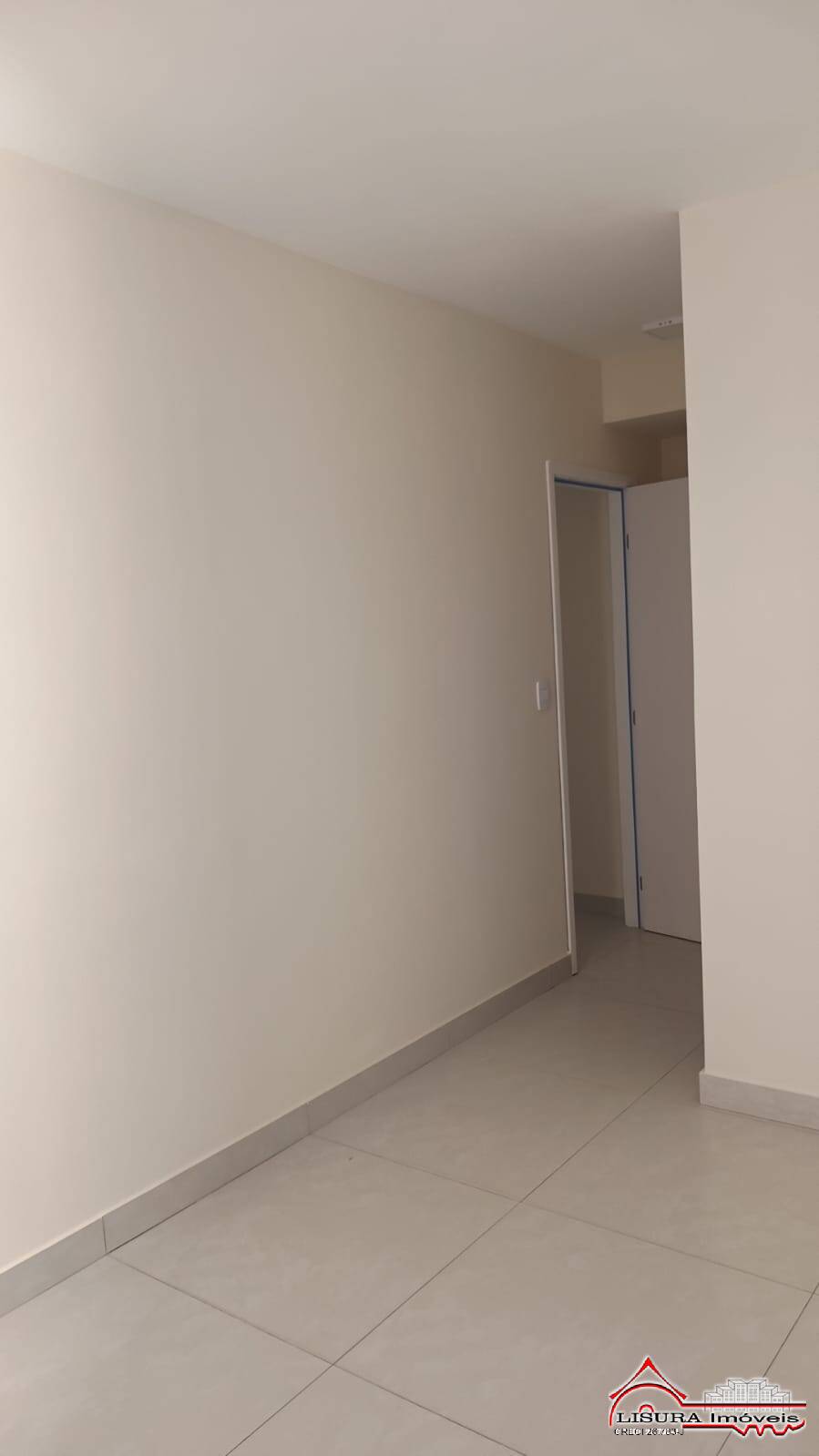 Apartamento para alugar com 2 quartos, 58m² - Foto 4