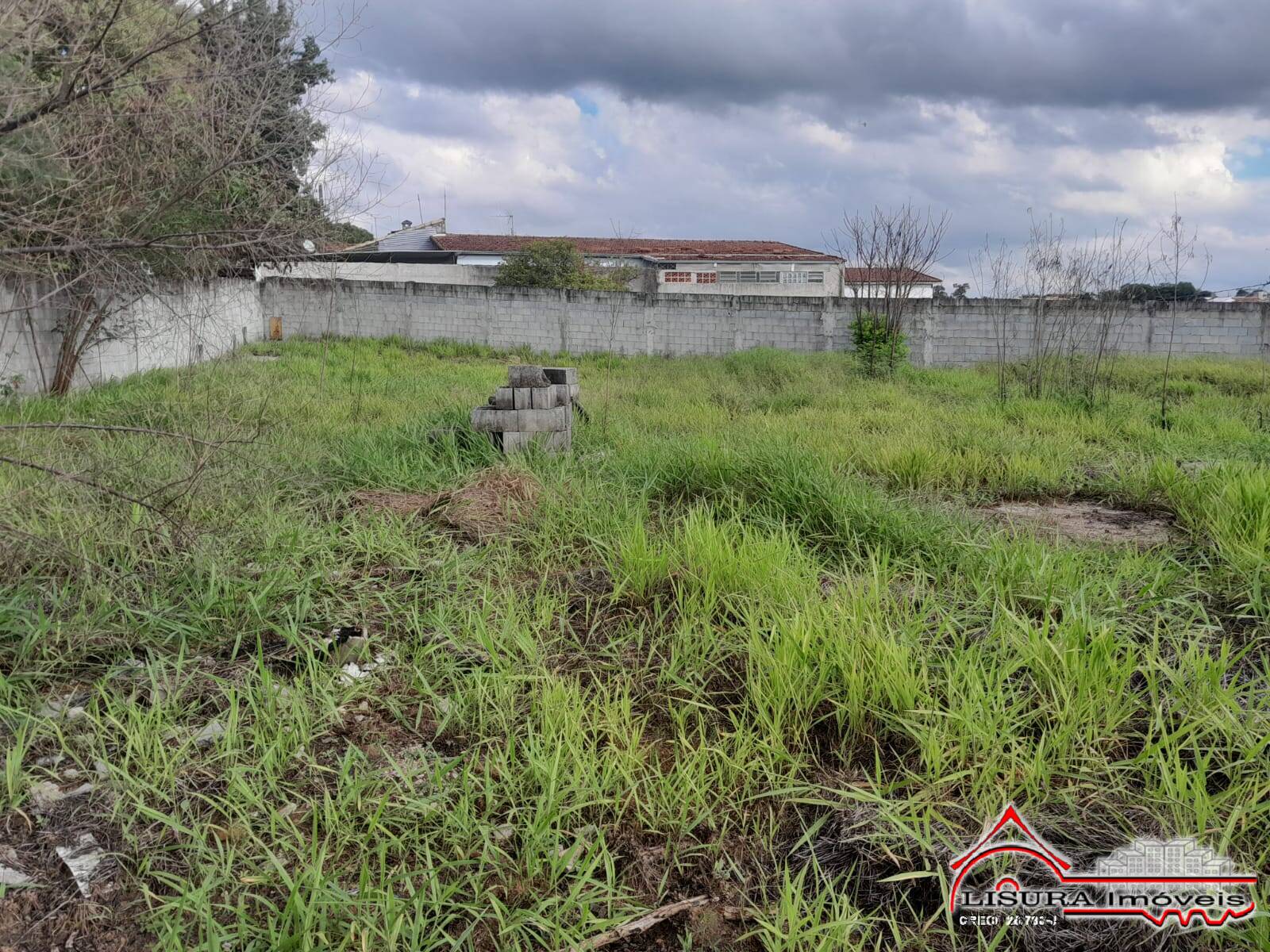 Terreno à venda, 1m² - Foto 1