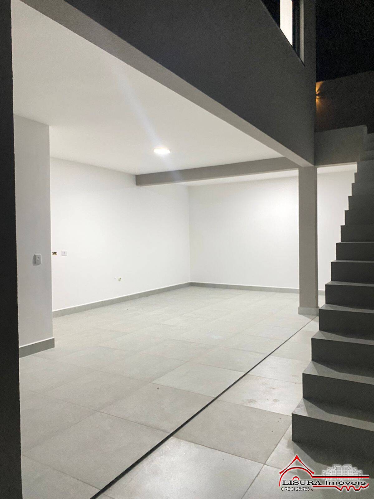 Casa de Condomínio à venda com 3 quartos, 178m² - Foto 3