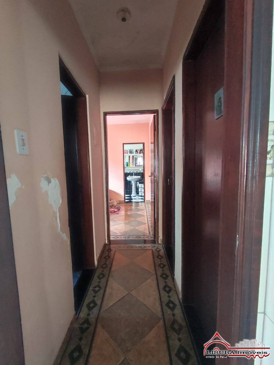 Casa à venda com 3 quartos, 209m² - Foto 10