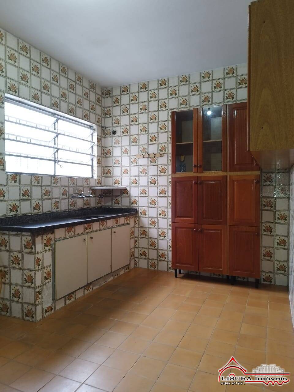 Casa para alugar com 3 quartos, 224m² - Foto 14