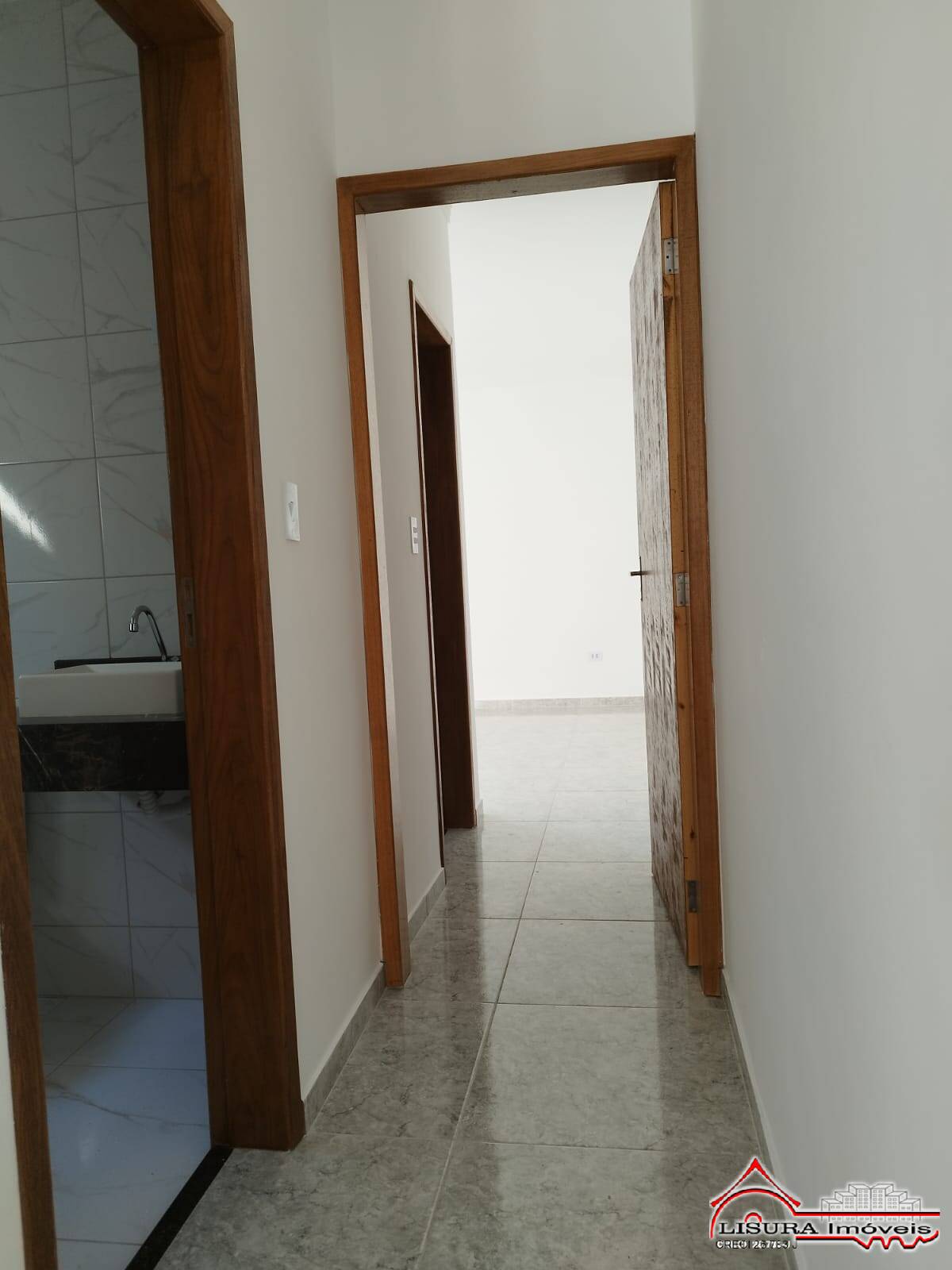 Casa à venda com 2 quartos, 94m² - Foto 12