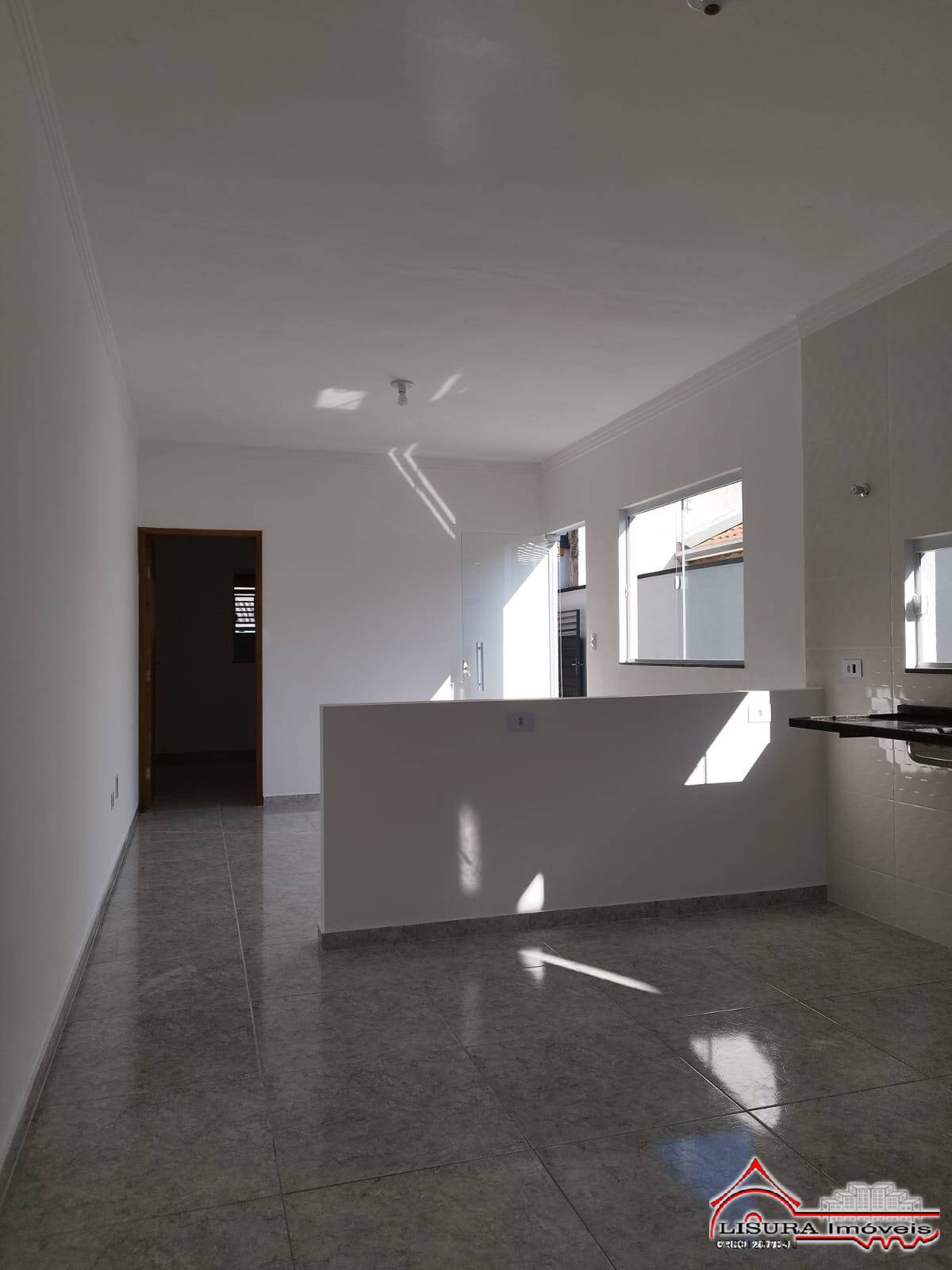 Casa à venda com 2 quartos, 94m² - Foto 7