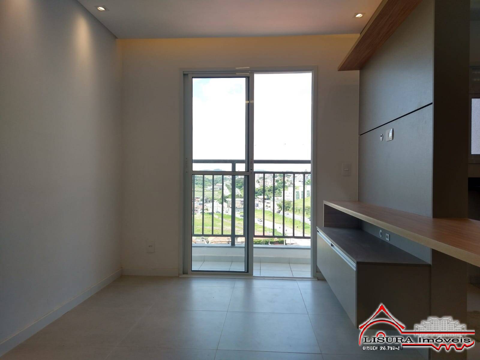 Apartamento à venda com 2 quartos, 47m² - Foto 2