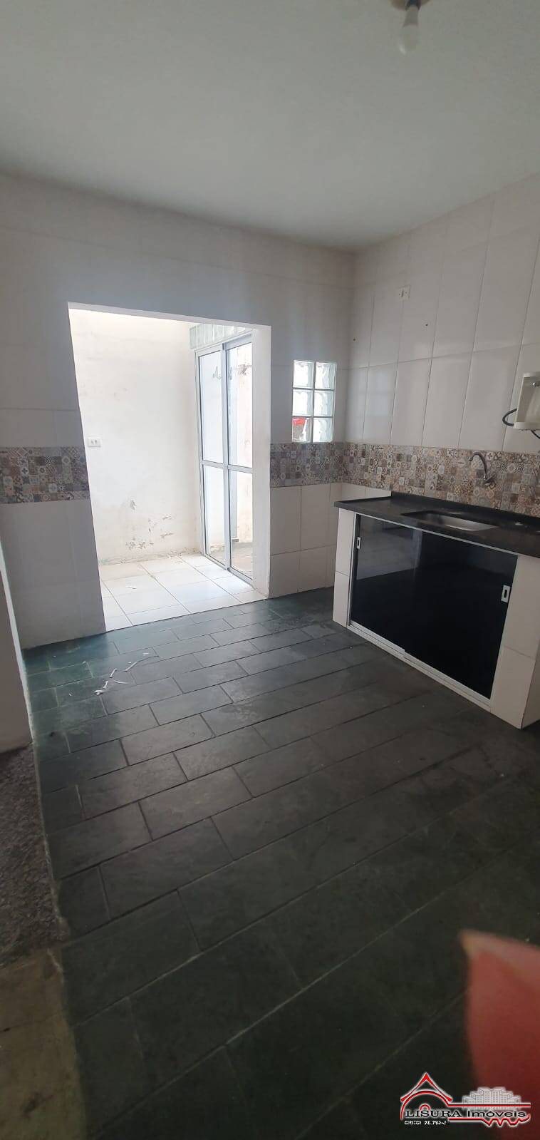 Casa de Condomínio à venda com 2 quartos, 60m² - Foto 5