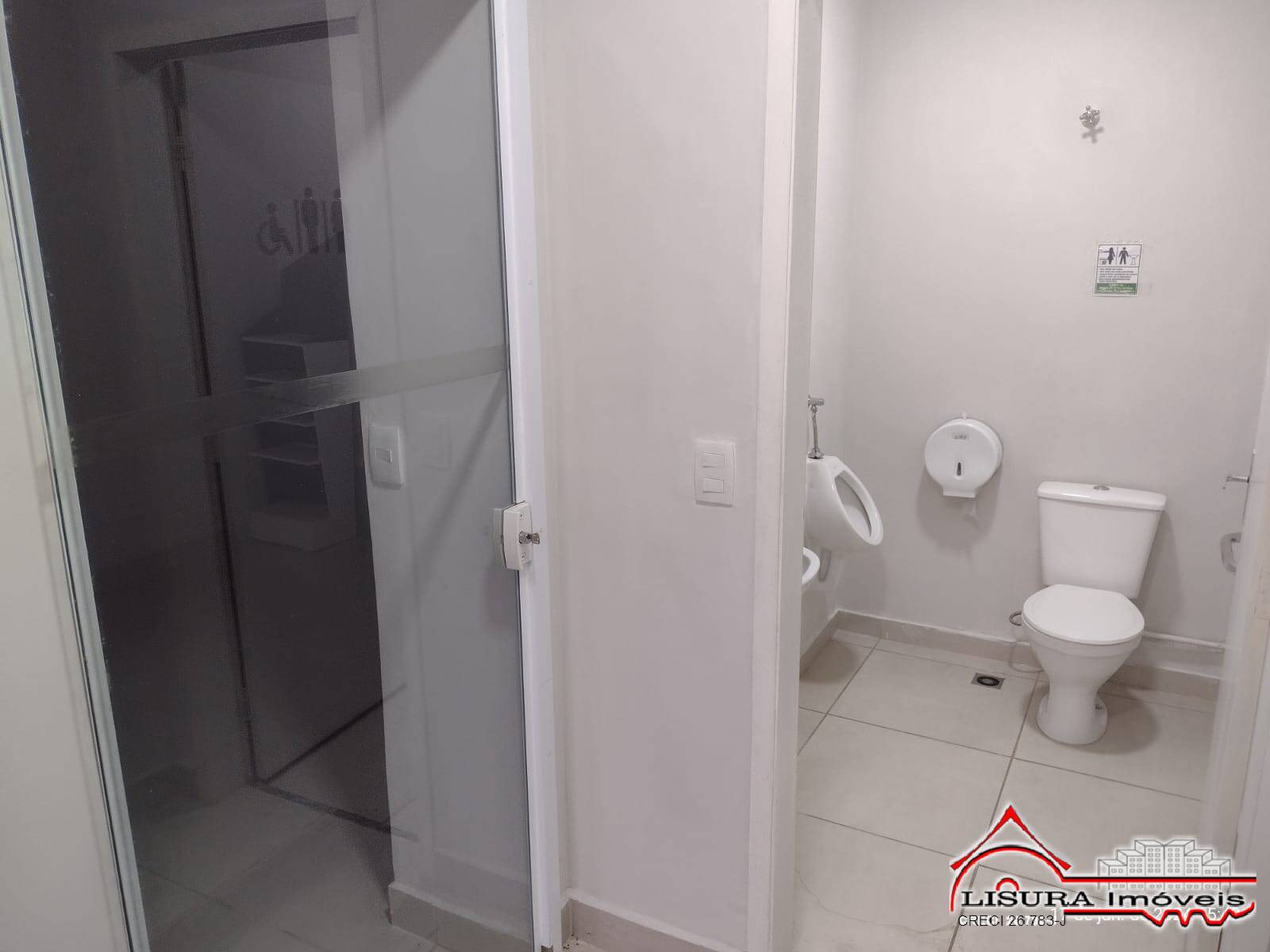 Loja-Salão para alugar com 4 quartos, 302m² - Foto 24