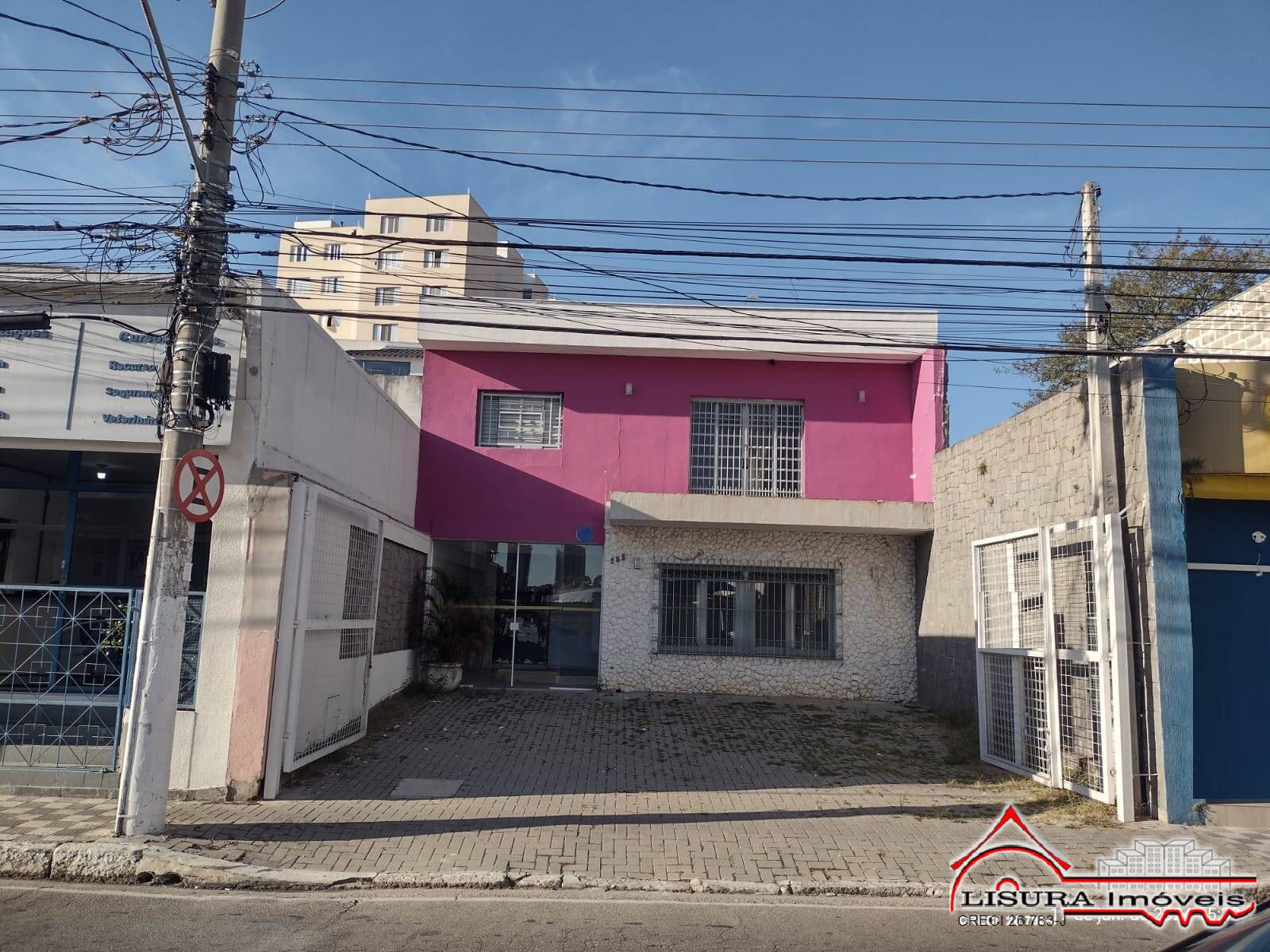 Loja-Salão para alugar com 4 quartos, 302m² - Foto 2