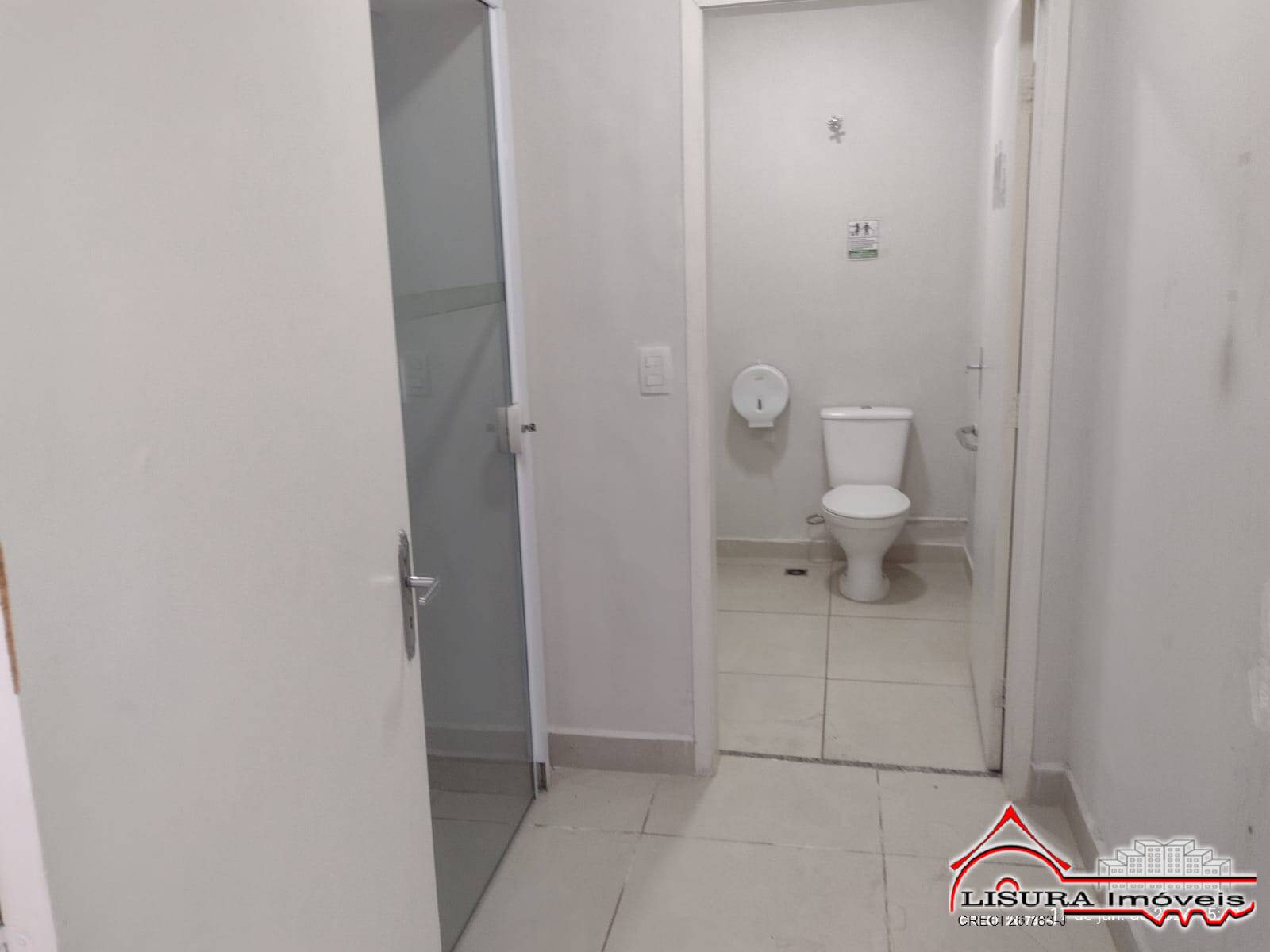 Loja-Salão para alugar com 4 quartos, 302m² - Foto 32