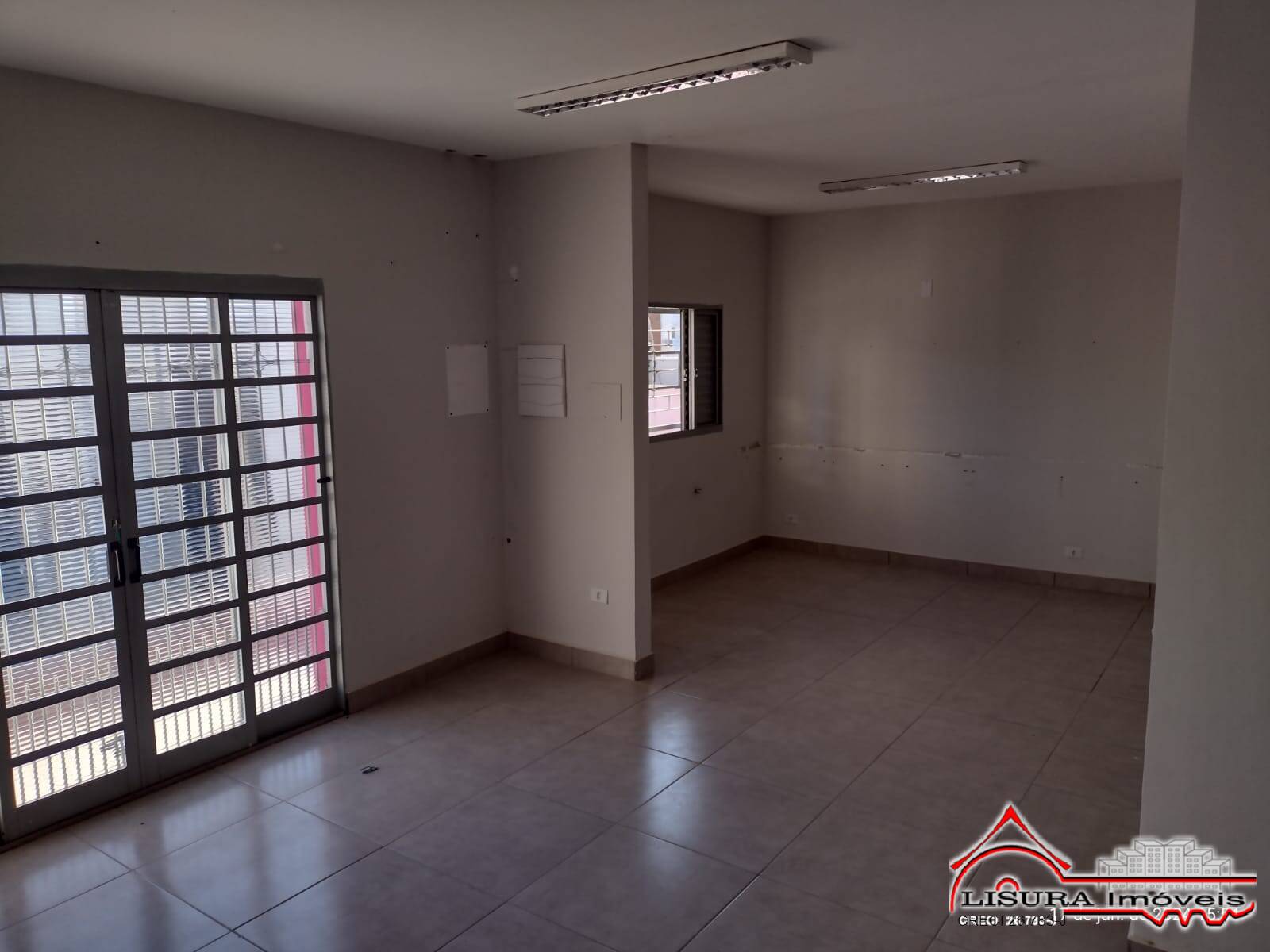 Loja-Salão para alugar com 4 quartos, 302m² - Foto 35