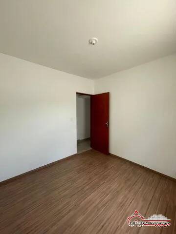 Casa à venda com 3 quartos, 160m² - Foto 7