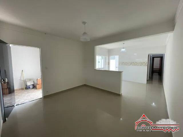 Casa à venda com 3 quartos, 160m² - Foto 4