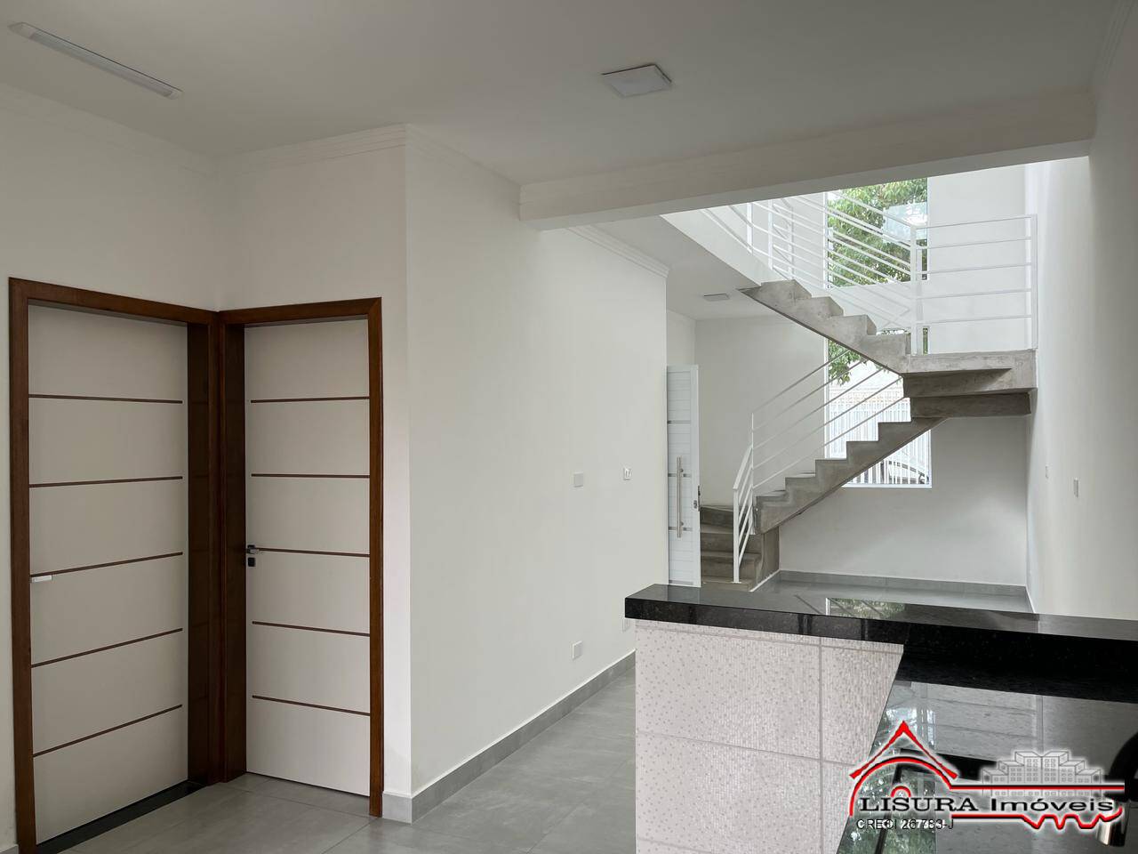 Casa à venda com 3 quartos, 119m² - Foto 3