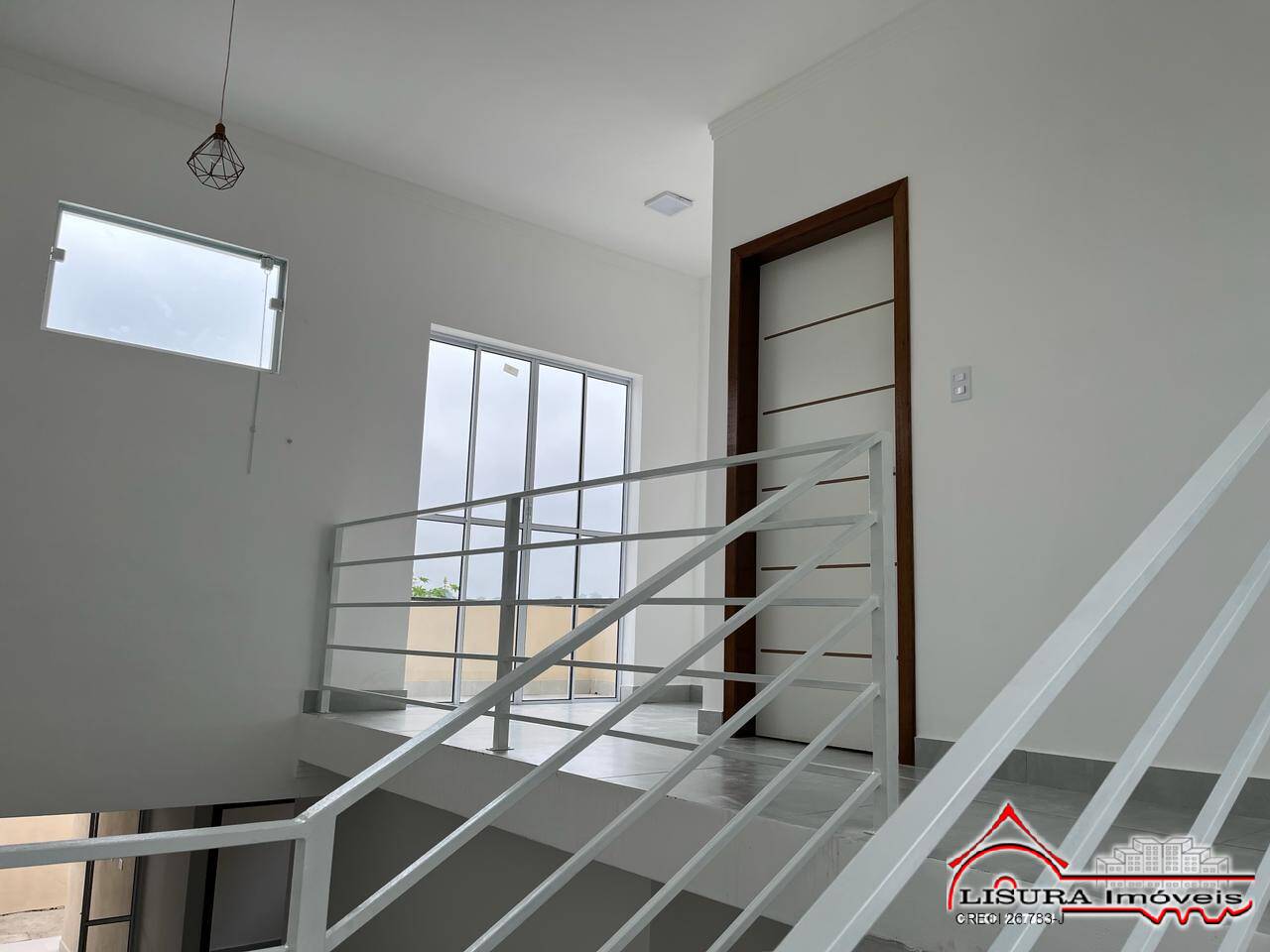 Casa à venda com 3 quartos, 119m² - Foto 4