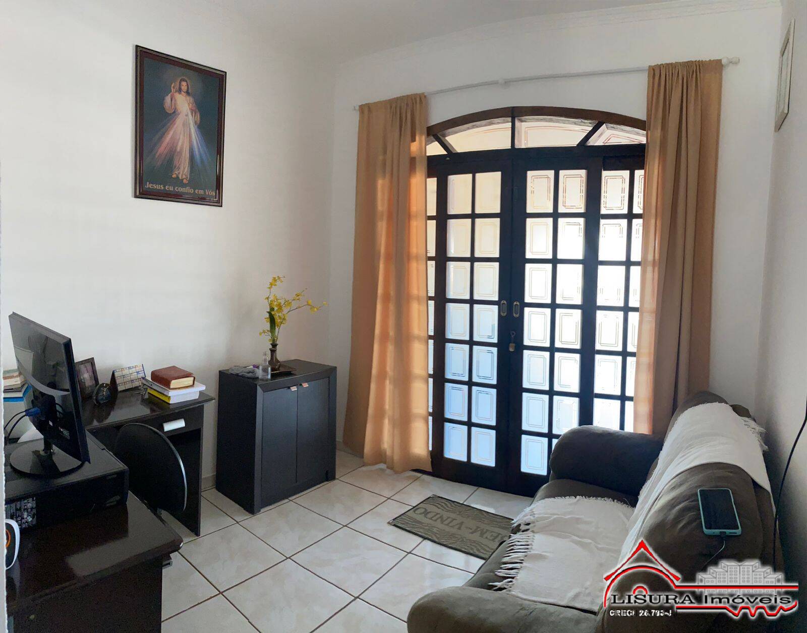 Casa à venda com 3 quartos, 360m² - Foto 16