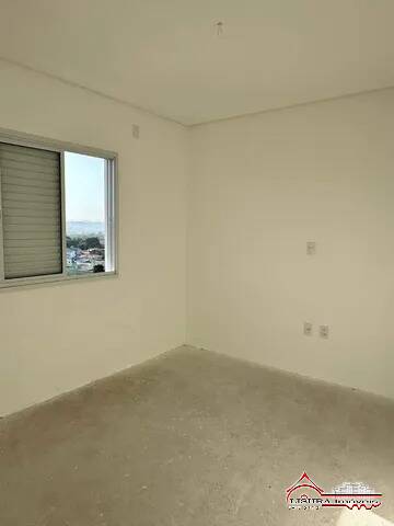 Apartamento à venda com 2 quartos, 68m² - Foto 5