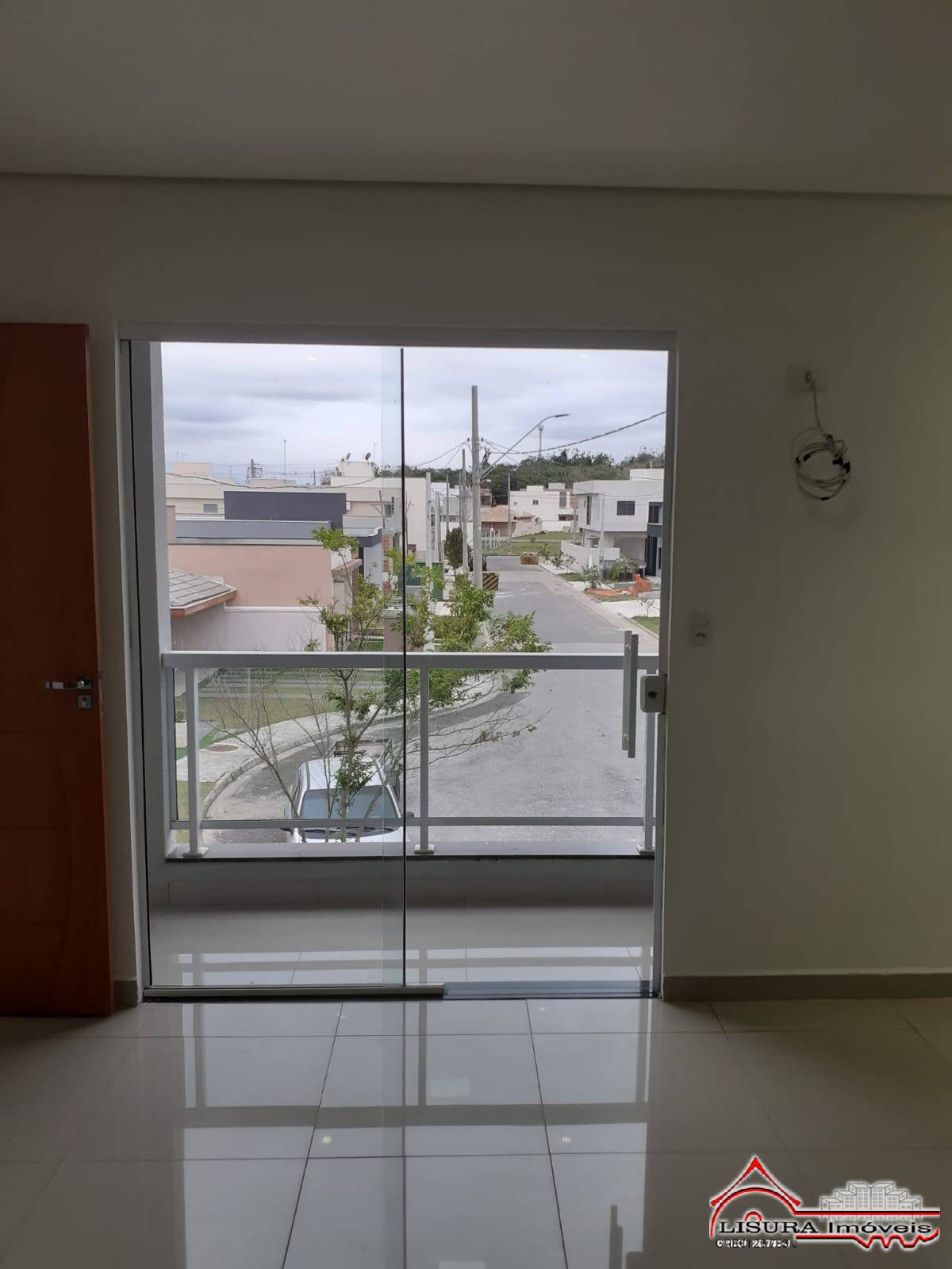 Casa de Condomínio à venda com 4 quartos, 247m² - Foto 14