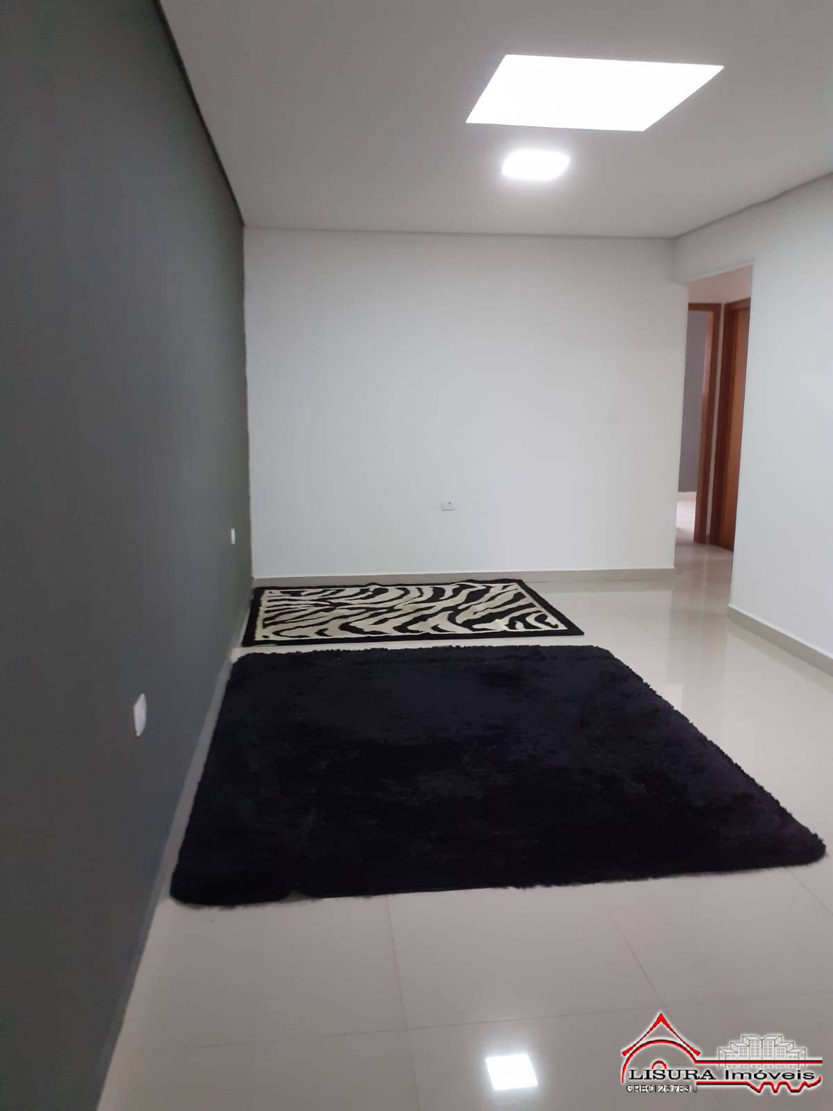 Casa de Condomínio à venda com 4 quartos, 247m² - Foto 23