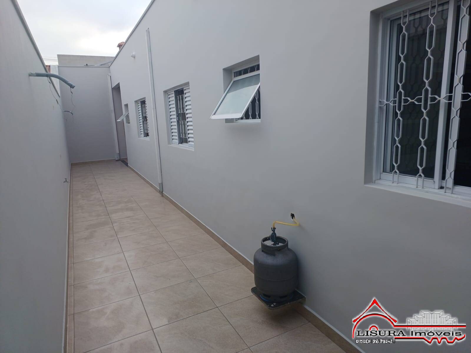 Casa à venda com 2 quartos, 140m² - Foto 24