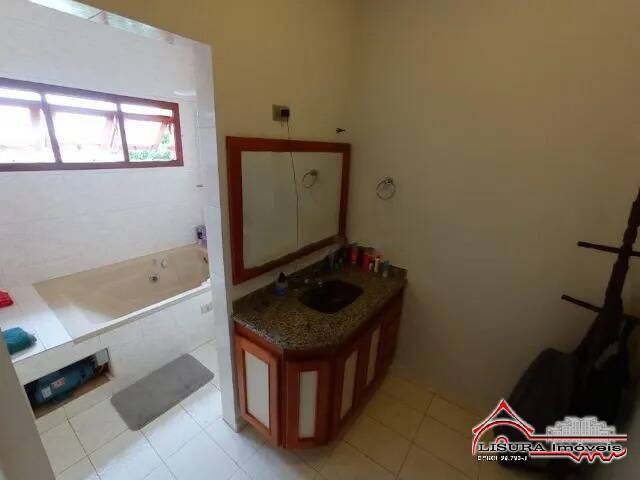 Casa à venda com 3 quartos, 250m² - Foto 11