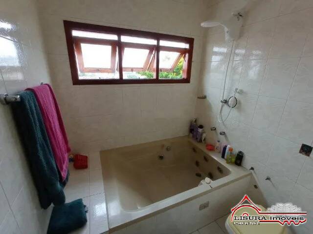 Casa à venda com 3 quartos, 250m² - Foto 12