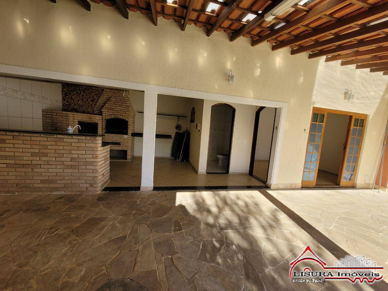 Casa à venda com 3 quartos, 180m² - Foto 28