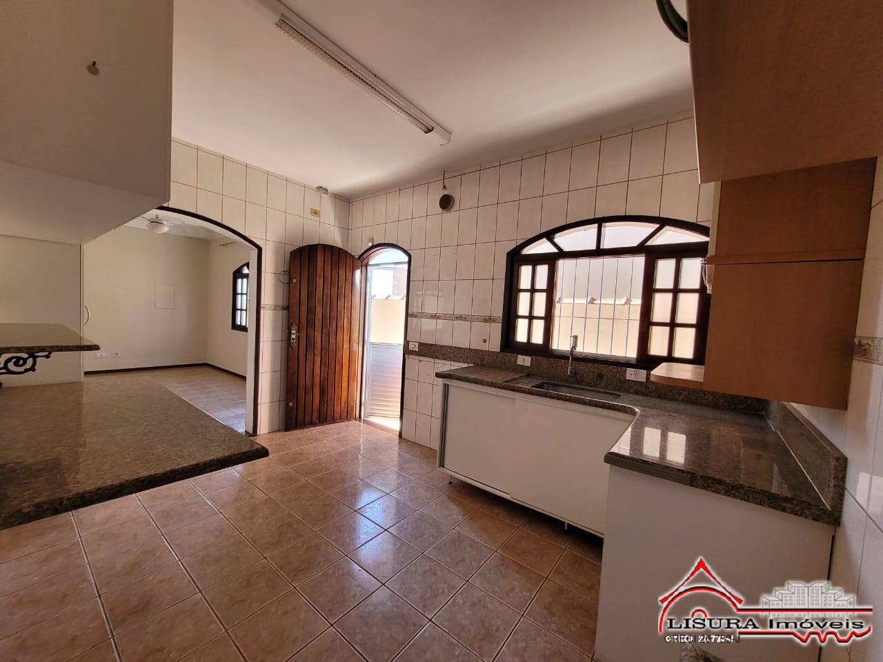 Casa à venda com 3 quartos, 180m² - Foto 12