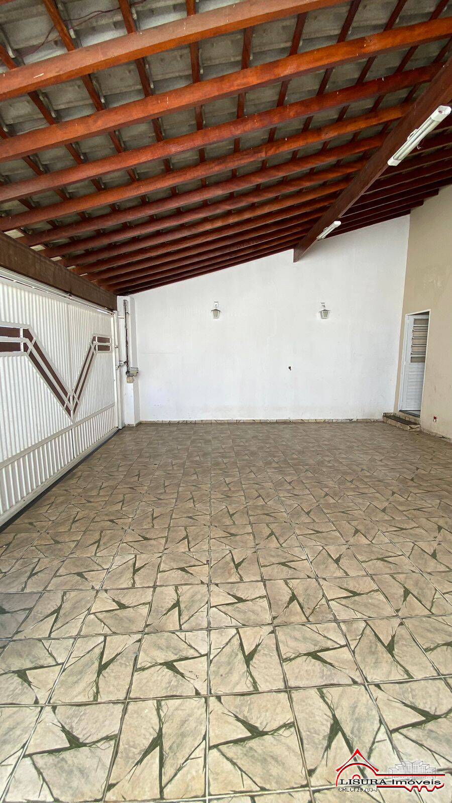 Casa à venda com 3 quartos, 143m² - Foto 3